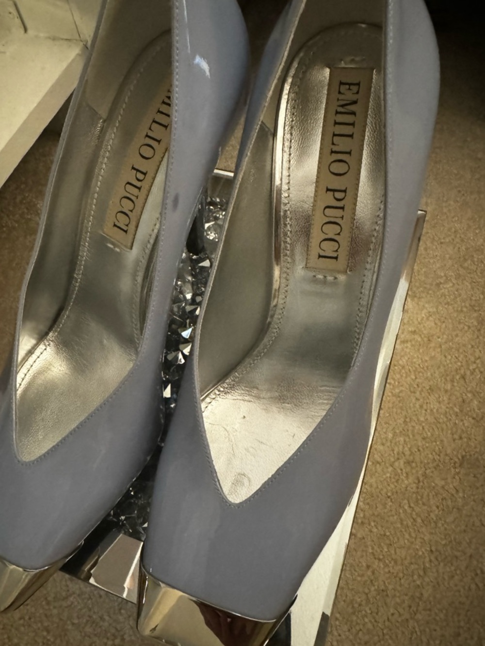 Emilio Pucci Powder Gray Pumps with Silver Toe